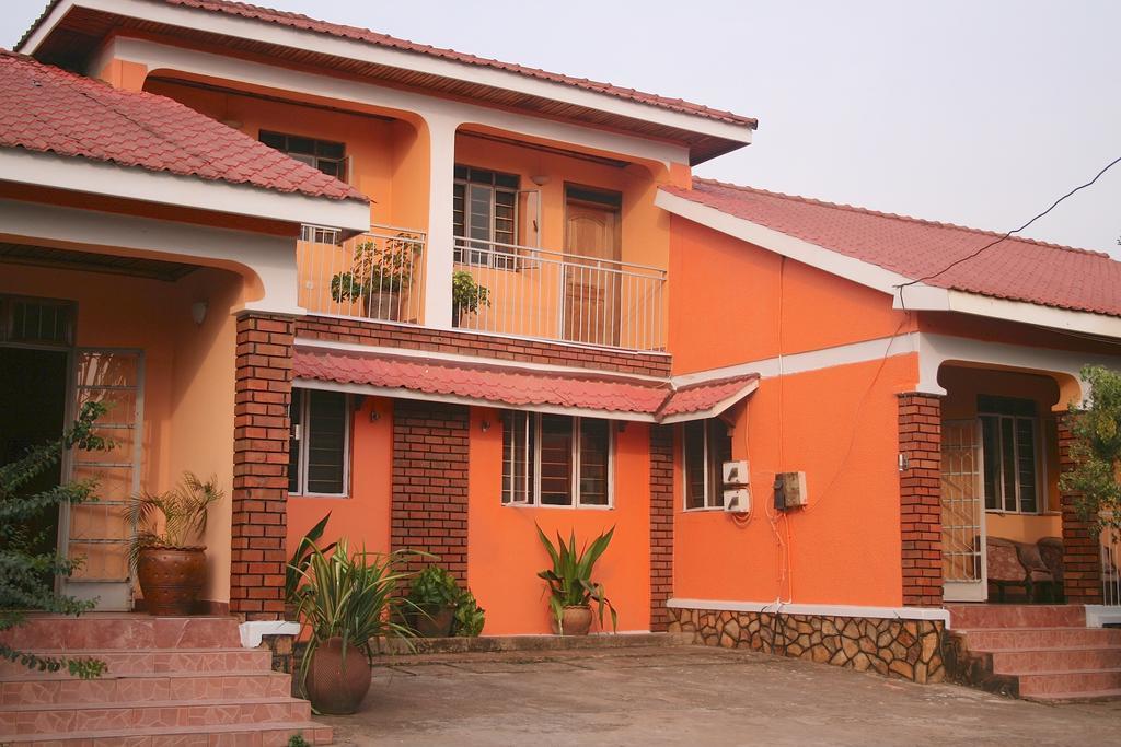 Hotel Acacia Кампала Екстер'єр фото